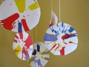 13 School Holiday Art Projects for Kids - Canvas Factory